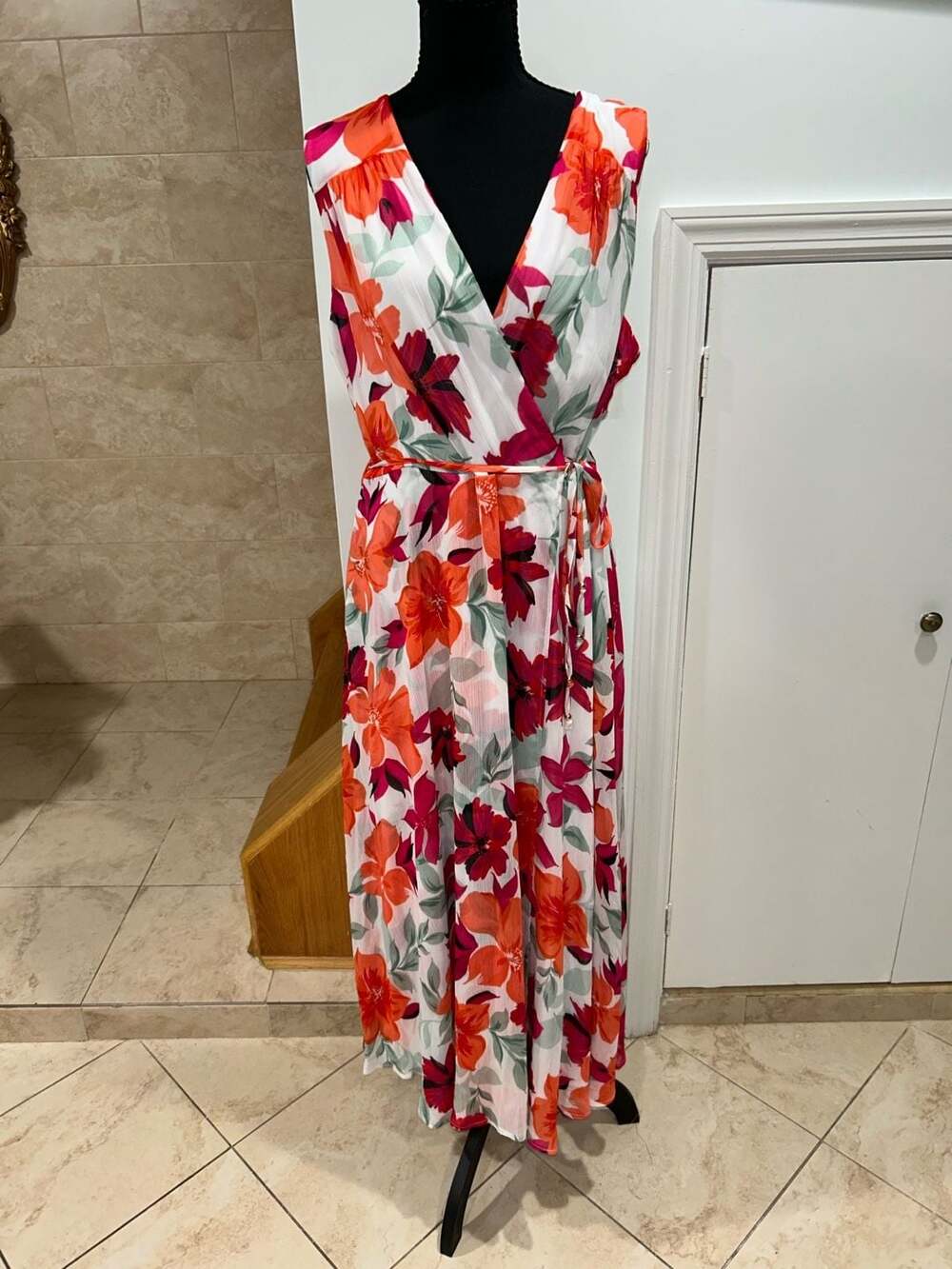 Calvin Klein Women's Floral Print Sleeveless Maxi Dress Size 14